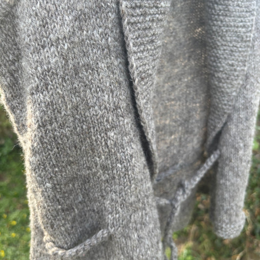 ⚫︎ Vest Cardigan ⚫︎ Hand Knit Pure Wool ⚫︎