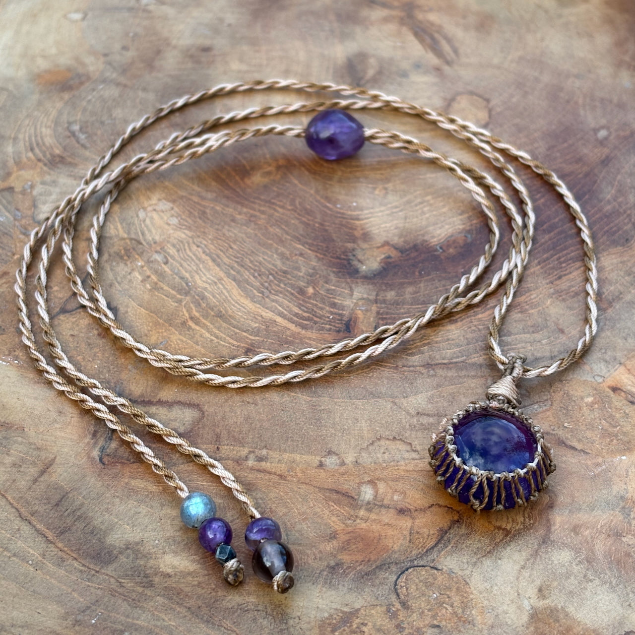 Round Amethyst Macrame Pendant 