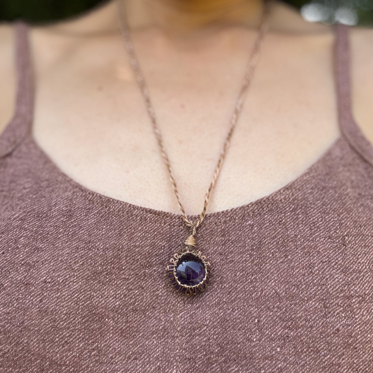 Round Amethyst Macrame Pendant 