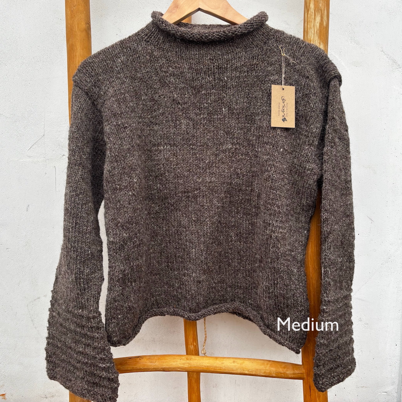 ⚫︎ Yuki Jumper ⚫︎ Hand Knit Pure Wool ⚫︎